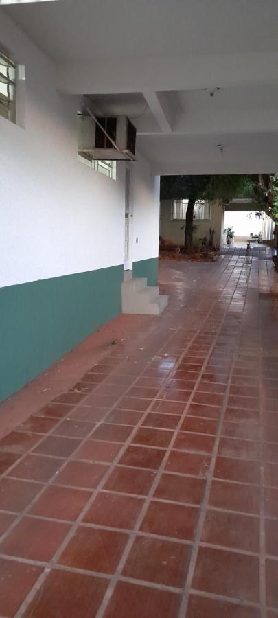 Apartamento Espacoso Com Estacionamento Incluido Foz do Iguaçu Exterior foto